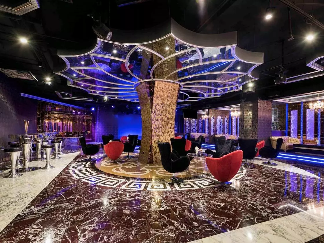 PULLMAN_SHABAVIZPARVAZ (20).jpg